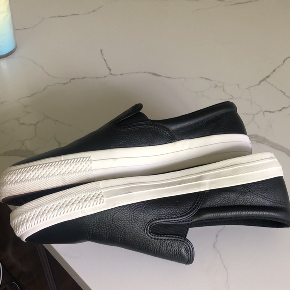 Converse All Star Leather  slip ons - Picture 2 of 7